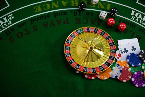 Tim dukungan pelanggan ionclub siap membantu melalui live chat