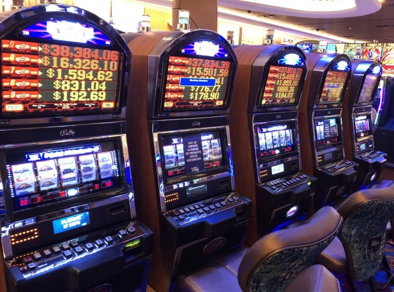 Dasbor multi-olahraga ionclub dengan panduan kategori